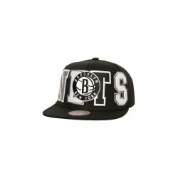 Mitchell Ness Varsity Bust Snapback Brooklyn Nets Cap HHSS6461BNEYYPPPBLCK